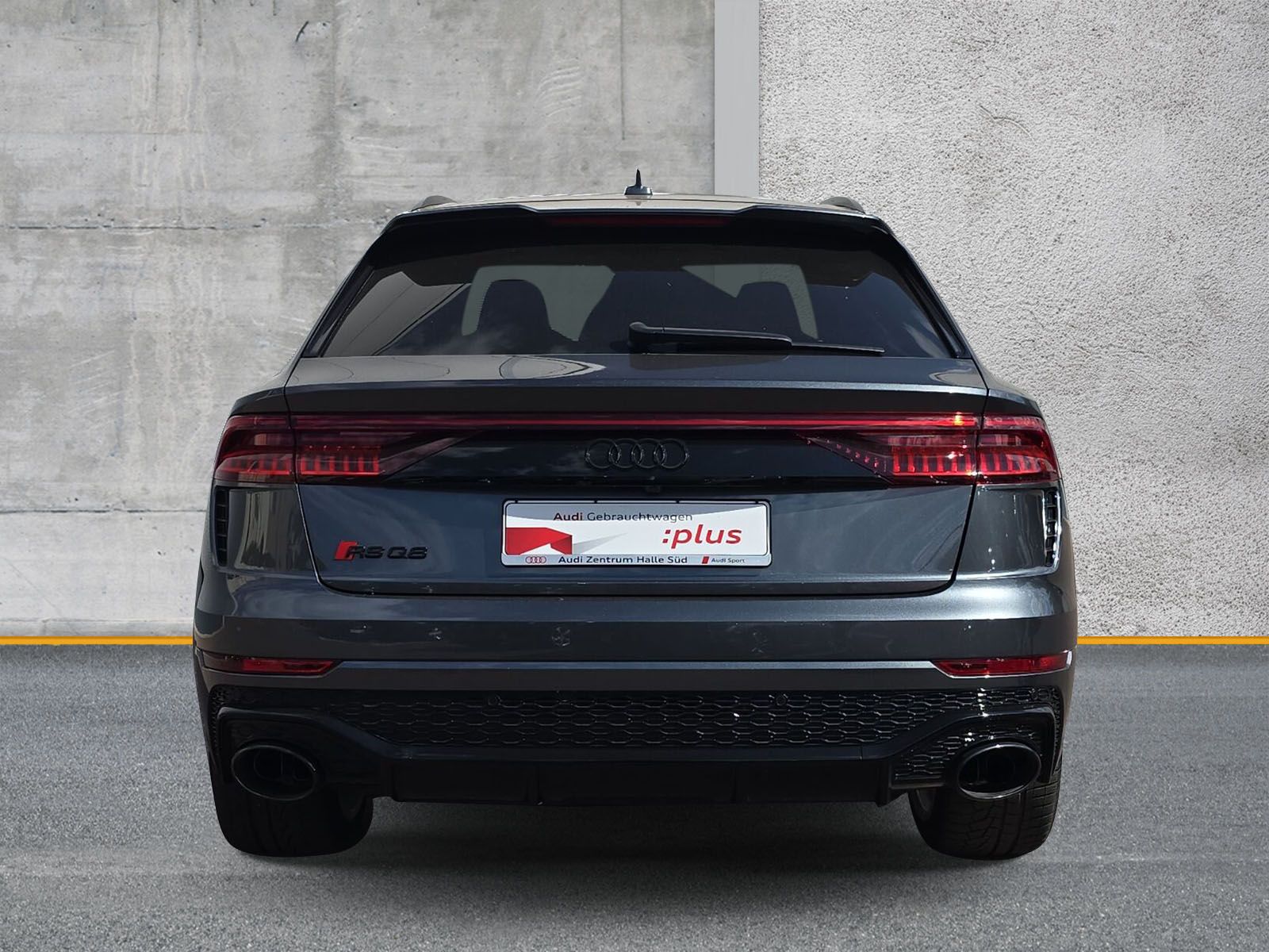 Audi RS Q8 AHK PANO KERAMIK LEDER UPE 175T