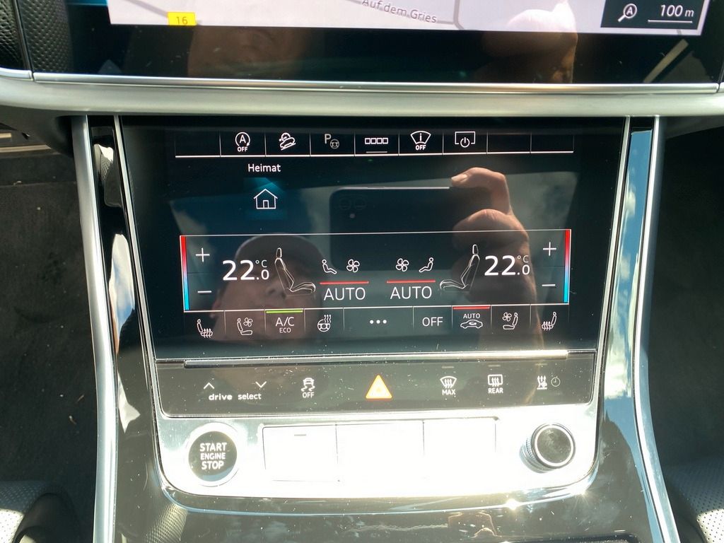 Audi Q7 SUV S line 50 TDI qu. tiptr. PANO HUD Laser
