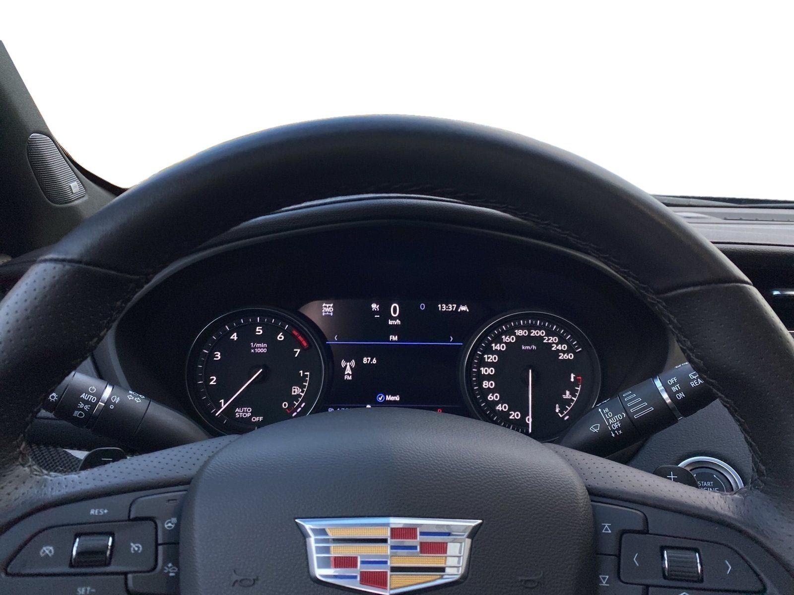 Cadillac XT4 2.0 Sport AWD AHK+Massagesitze