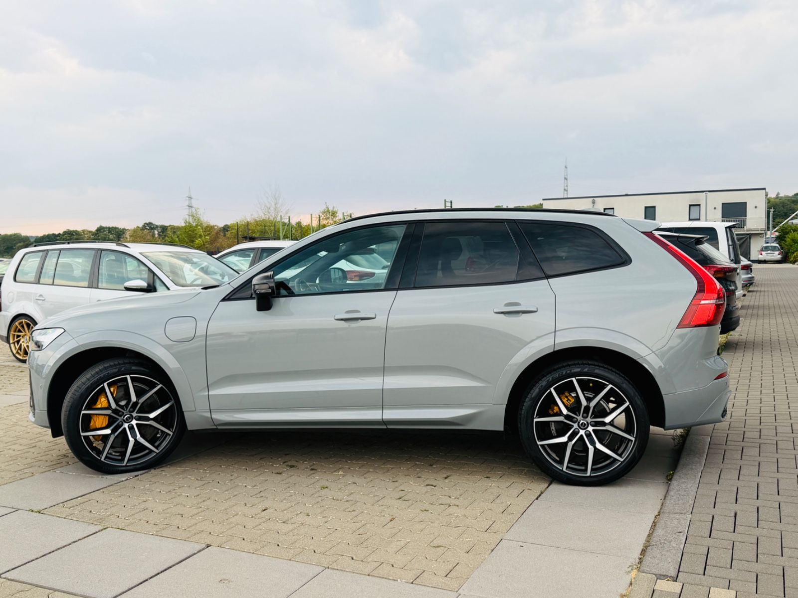 Volvo XC60 Polestar Engineered Recharge Plug-In Hybrid