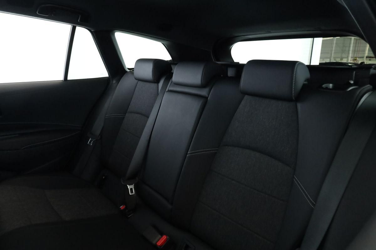 Toyota Corolla Touring Sports 2.0 CVT Team D Navi Kam