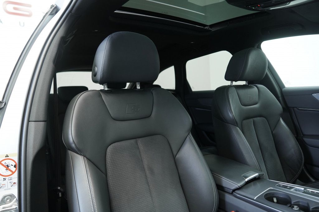 Audi A6 Avant 40 TDI q. S line - Samsaru's Car Outlet