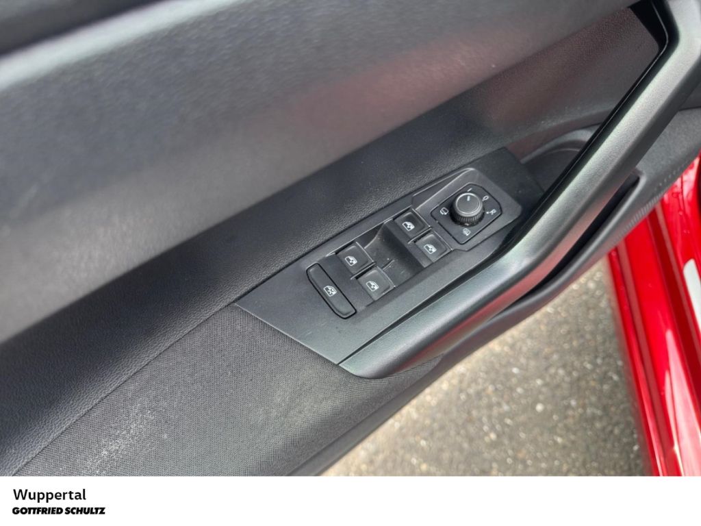 Volkswagen Taigo 1.0 TSI R-Line DSG - Samsaru's Car Outlet