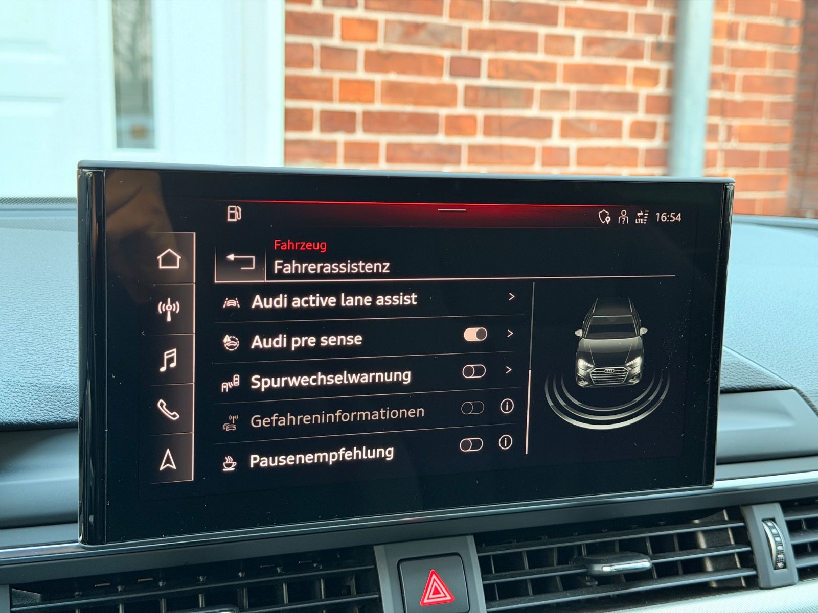 Audi A4 Avant 40 TDI quattro*AHK/HEAD-UP/KAMERA/SHZ*