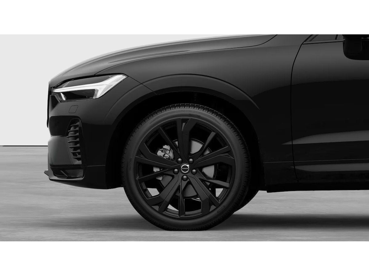 Volvo XC60 B5 Benzin AWD Plus Black - Samsaru's Car Outlet