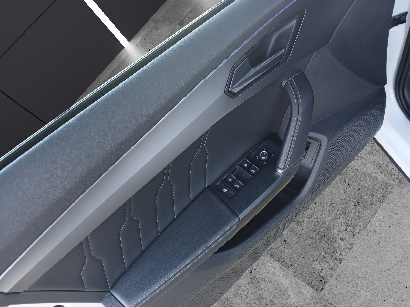 Cupra Formentor VZ DSG 4Drive LED AHK Navi Pano ACC RF