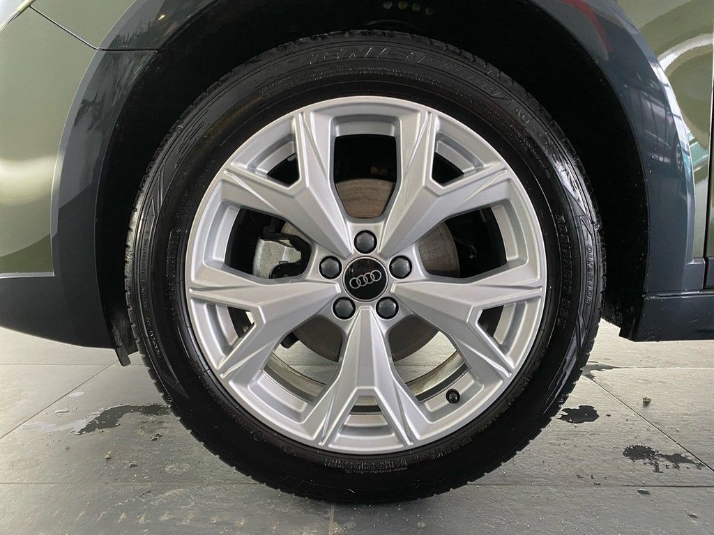 Audi A1 allstreet 30 TFSI ACC+LED+CARPLAY+PRIVACY+VC+