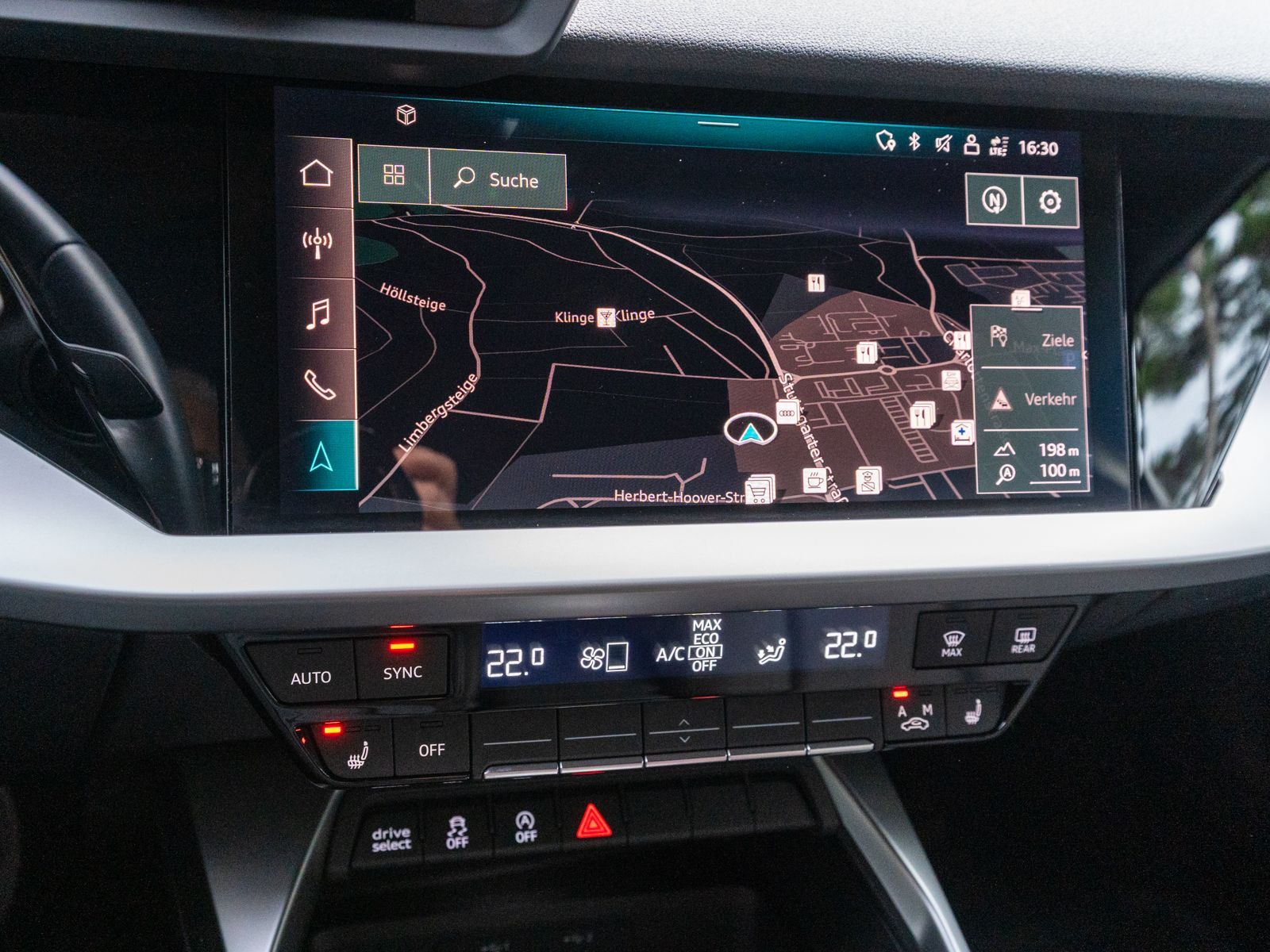 Audi A3 Sportback S line 30TDI NAVI LED GRA PDC SHZ