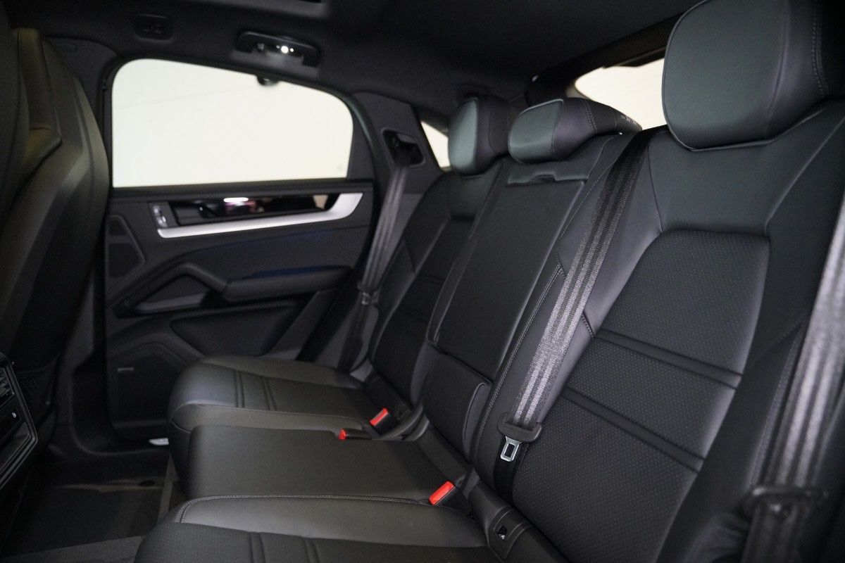 Porsche Cayenne Coupe E-Hybrid*SpAbg*HUD*Luft*PASM*Memo
