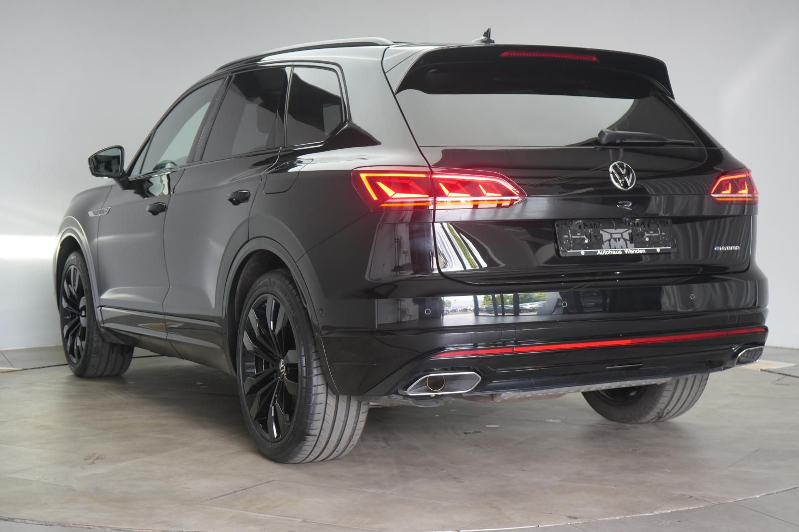 Volkswagen Touareg R 3.0 V6 e-Hybrid 4Motion Leder/ACC/Kame