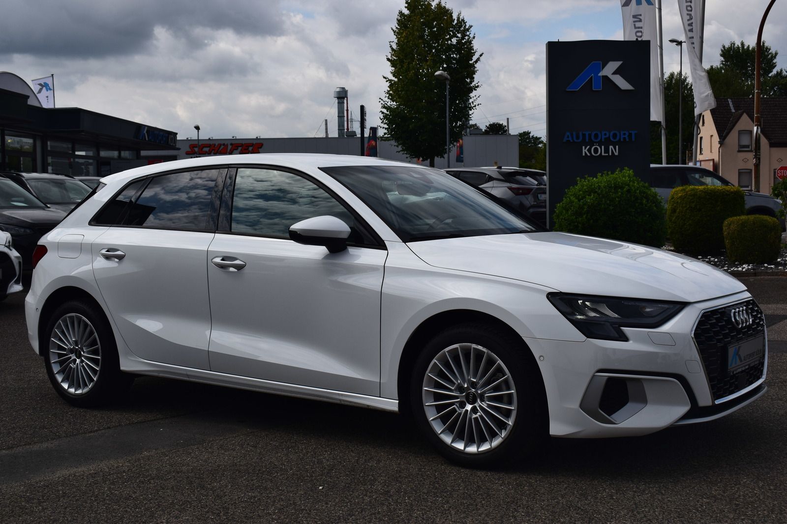 Audi A3 Sportback 30 TDI advanced Automatik/AHK