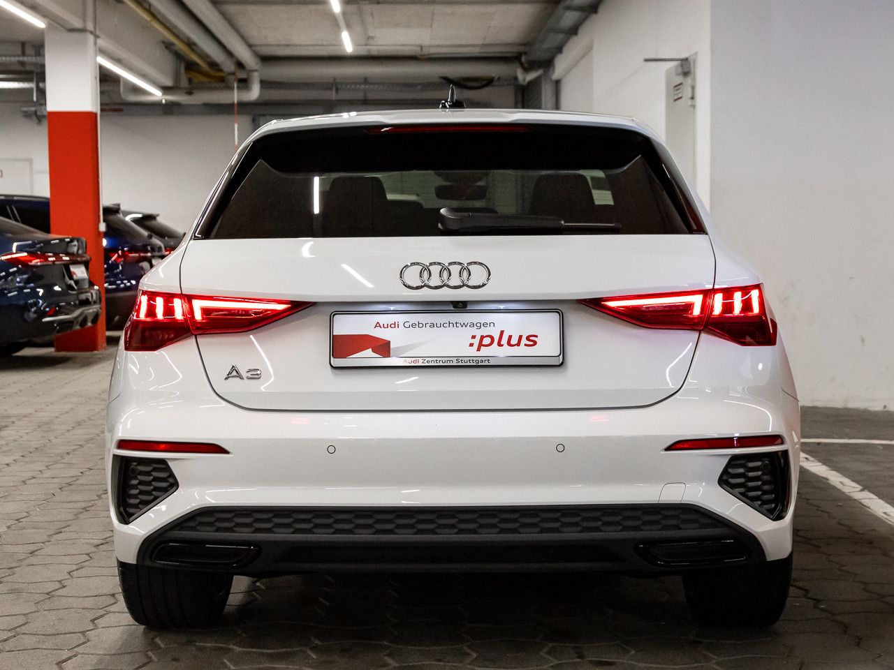 Audi A3 Sportback 45 TFSI e S line - Samsaru's Car Outlet