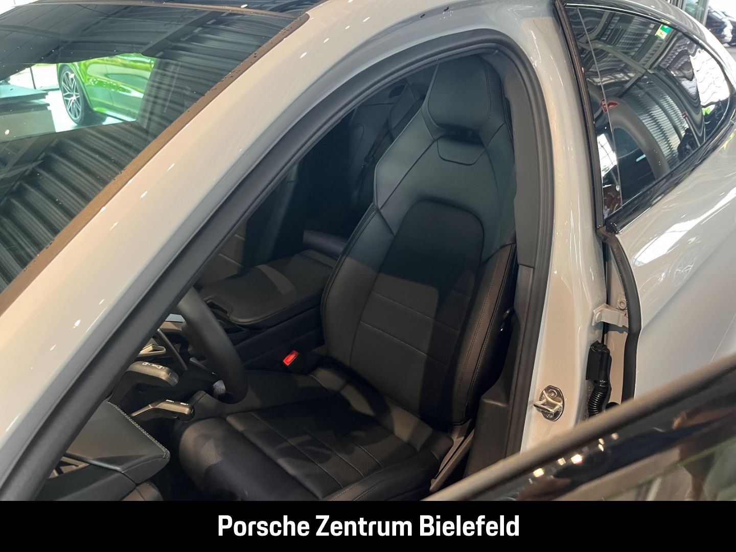 Porsche Panamera 4 E-Hybrid Head-Up Soft-Close BOSE