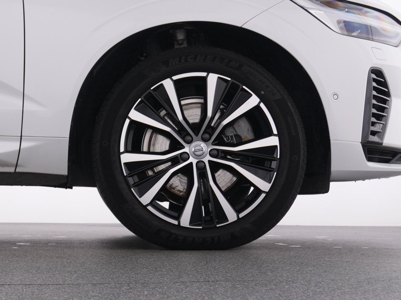 Volvo XC60 T8 Recharge Ultimate Dark+360°+PANO+LM