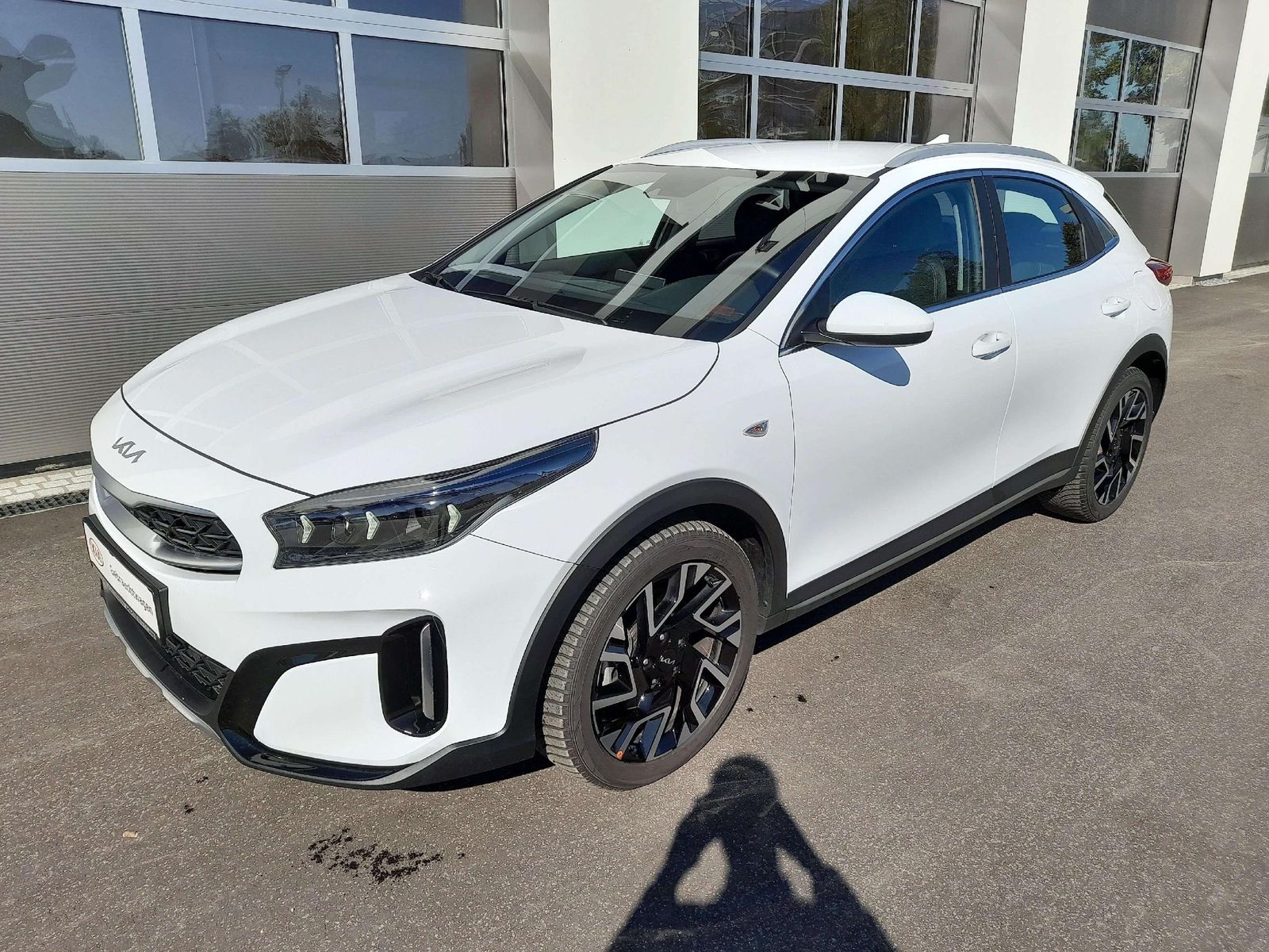 Kia XCeed Vision 2023 1.6D 48V DCT7 - Samsaru's Car Outlet