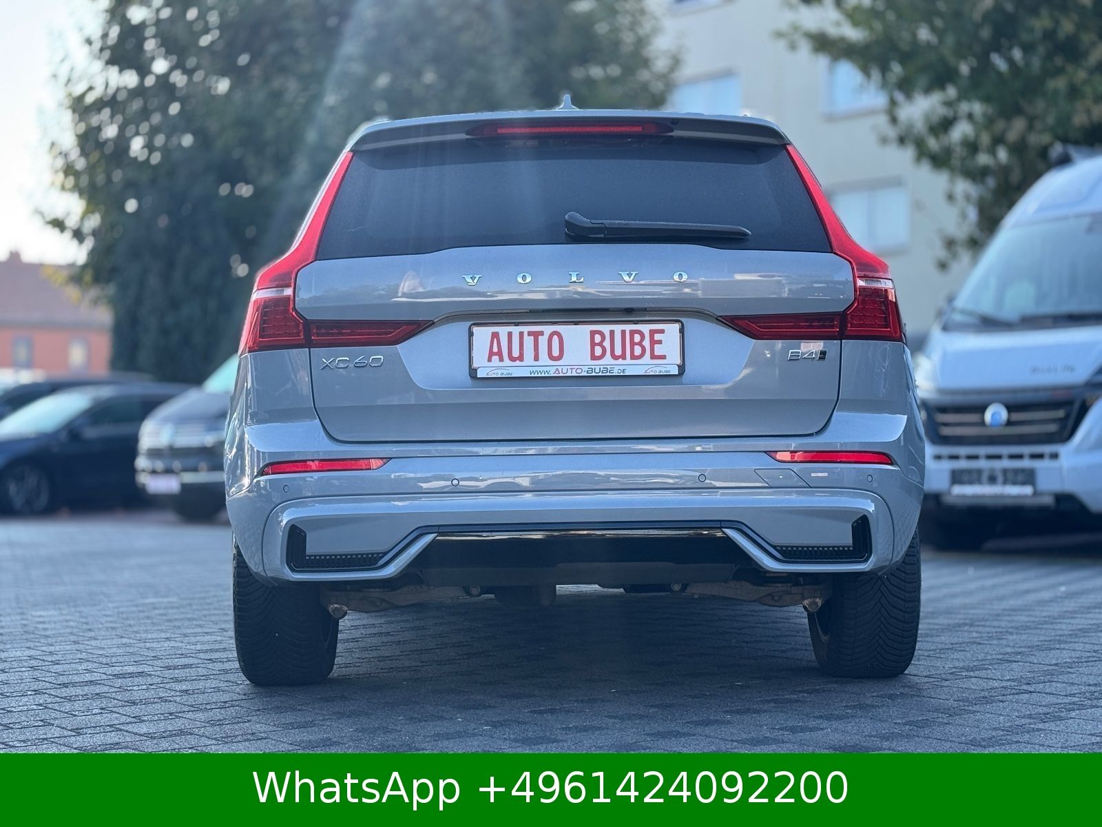 Volvo XC60 Plus Dark AWD AHK|KAMERA|H&K