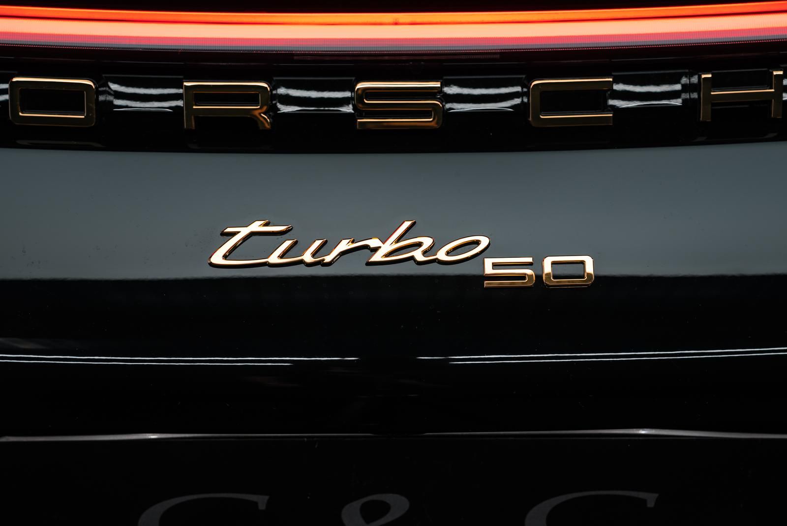 Porsche 911 Turbo 50 Jahre HERITAGE/360/BURM.