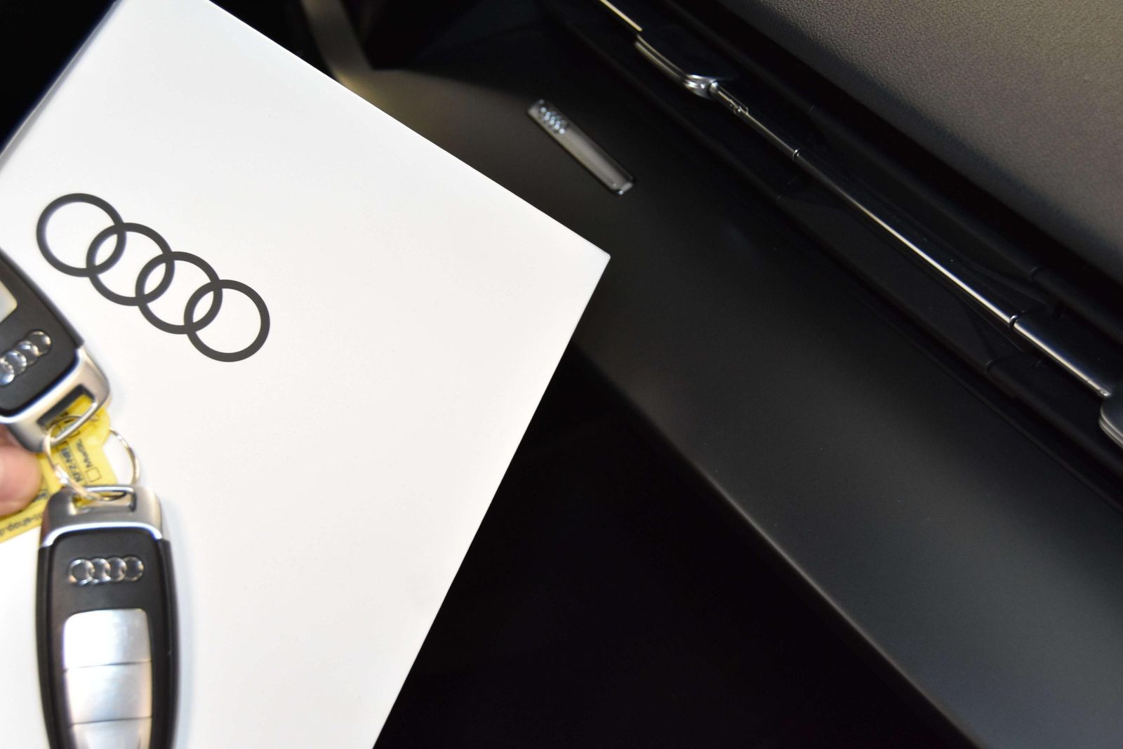 Audi A3 35 TFSI 19ZOLL S-Line 1HAND ACC LED ADVANCED