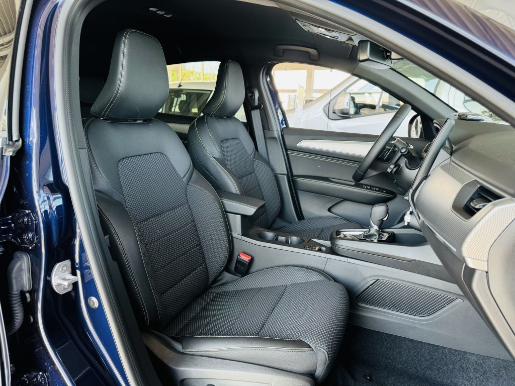 Renault Arkana TECHNO Mild Hybrid - Samsaru's Car Outlet