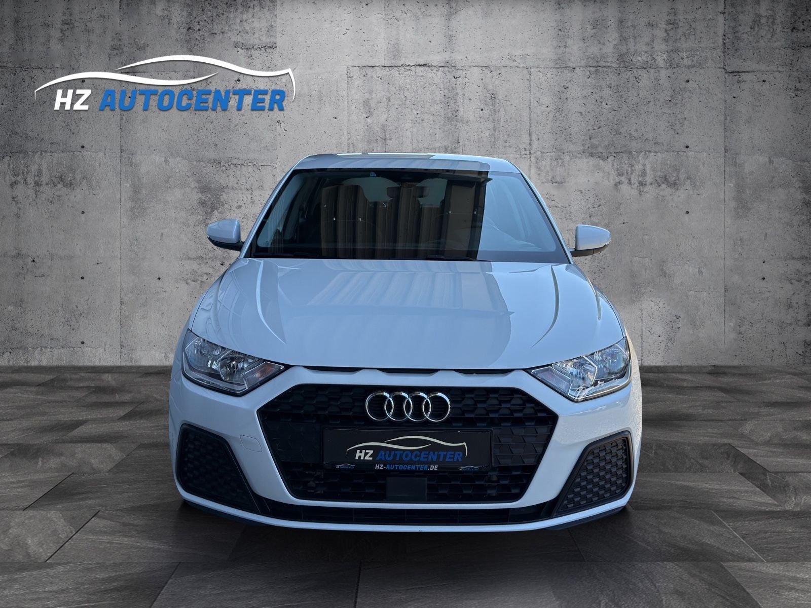 Audi A1 Sportback 30 TFSI S-Tronic Sport - Samsaru's Car Outlet