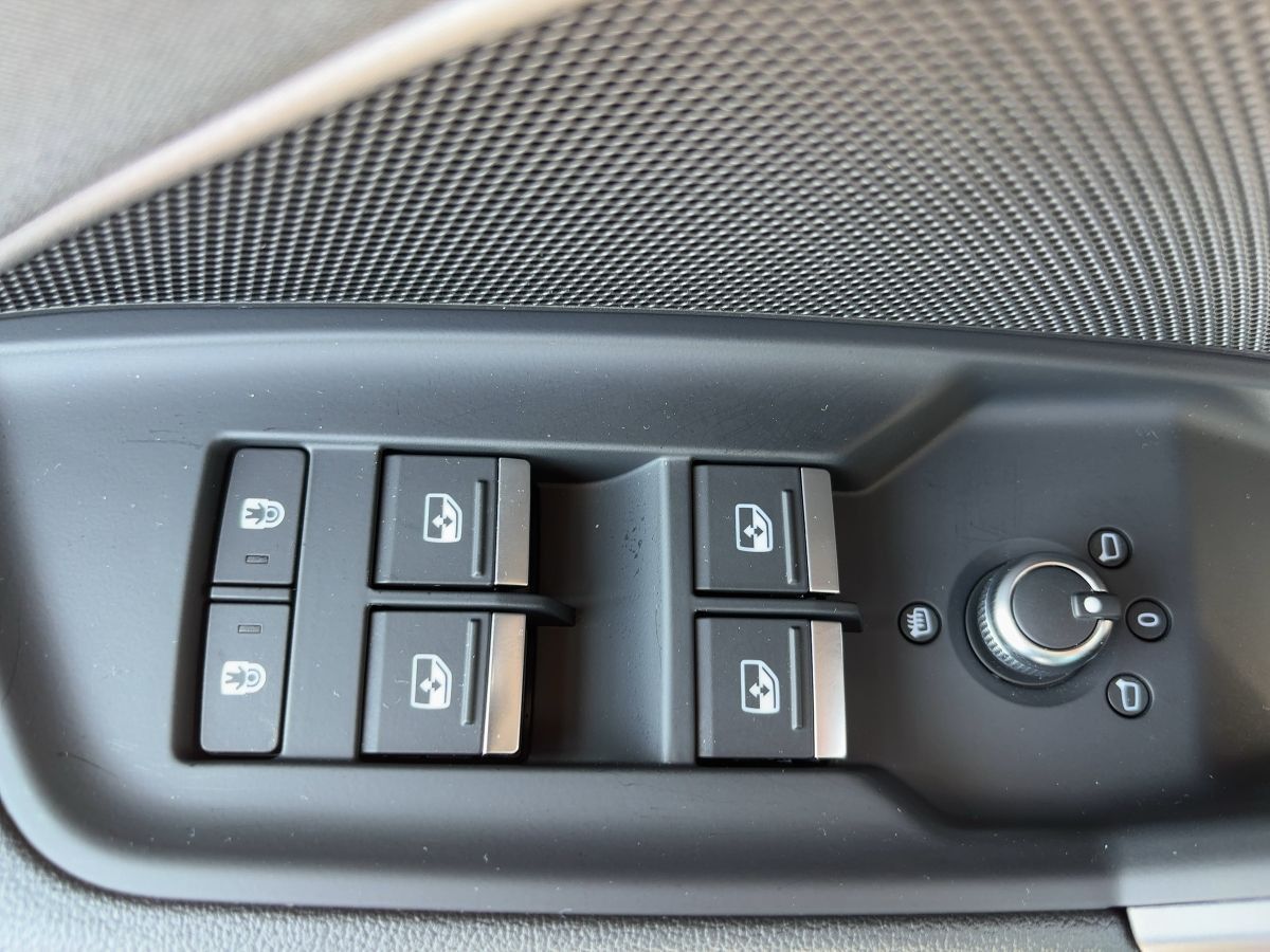 Audi A3 Sportback 35 TFSI - Samsaru's Car Outlet