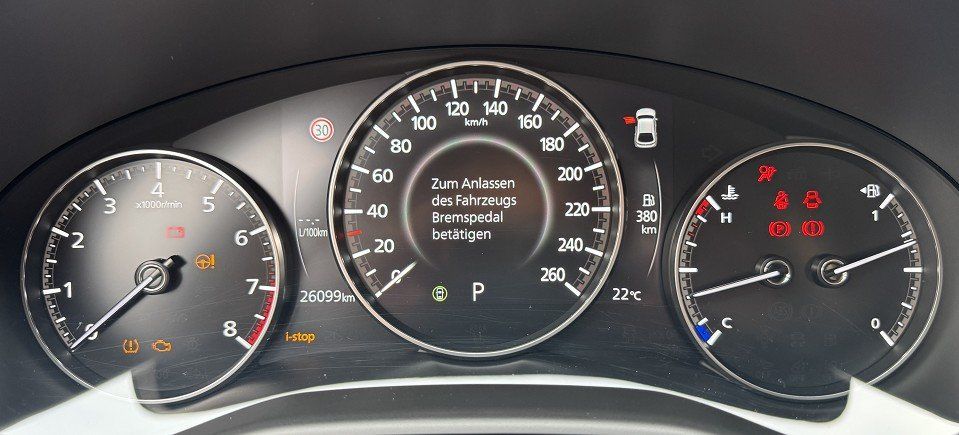 Mazda 3 2.0L e-SKYACTIV G 122ps 6AT FWD Homura