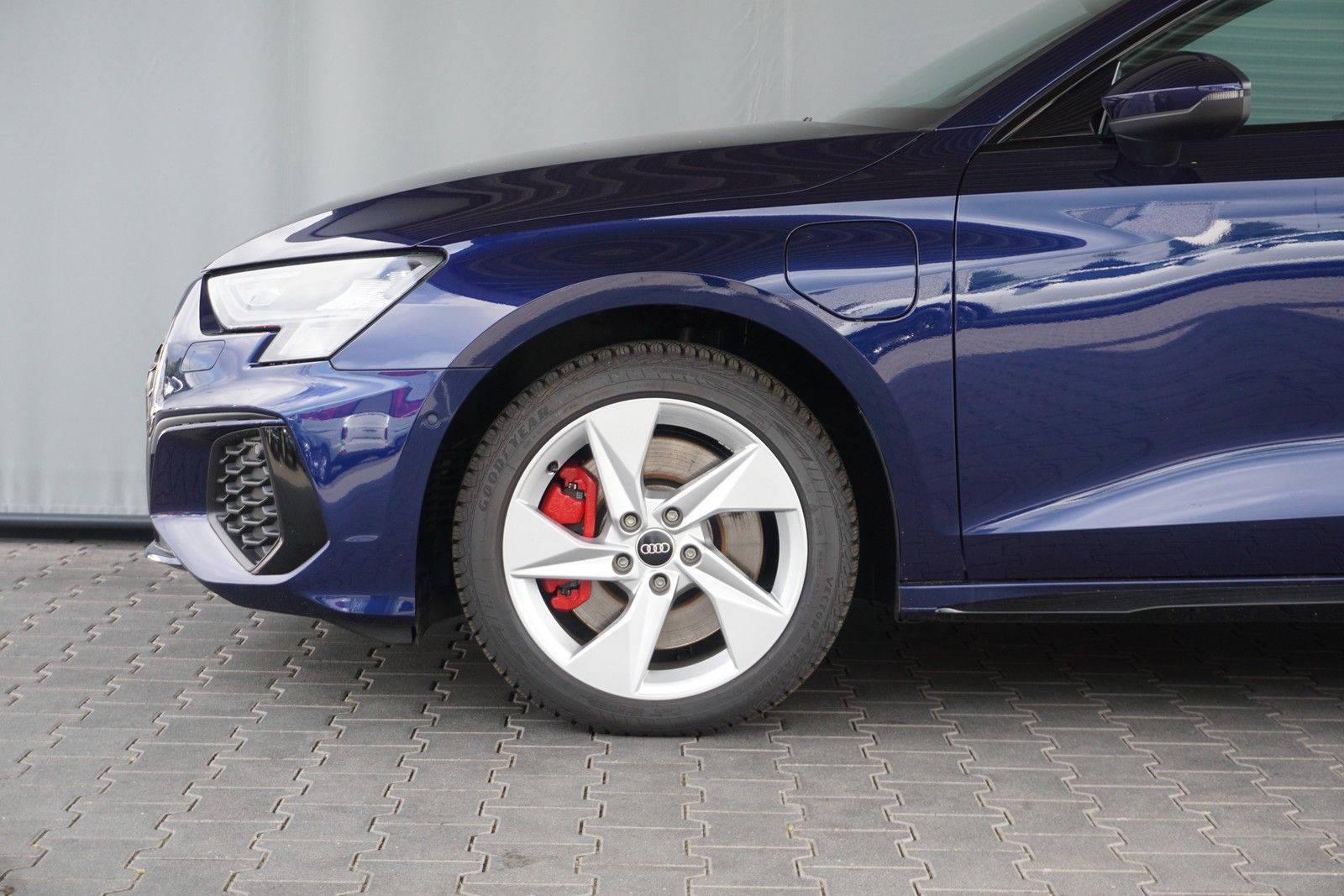 Audi A3 Sportback 45 TFSI e S line - Samsaru's Car Outlet