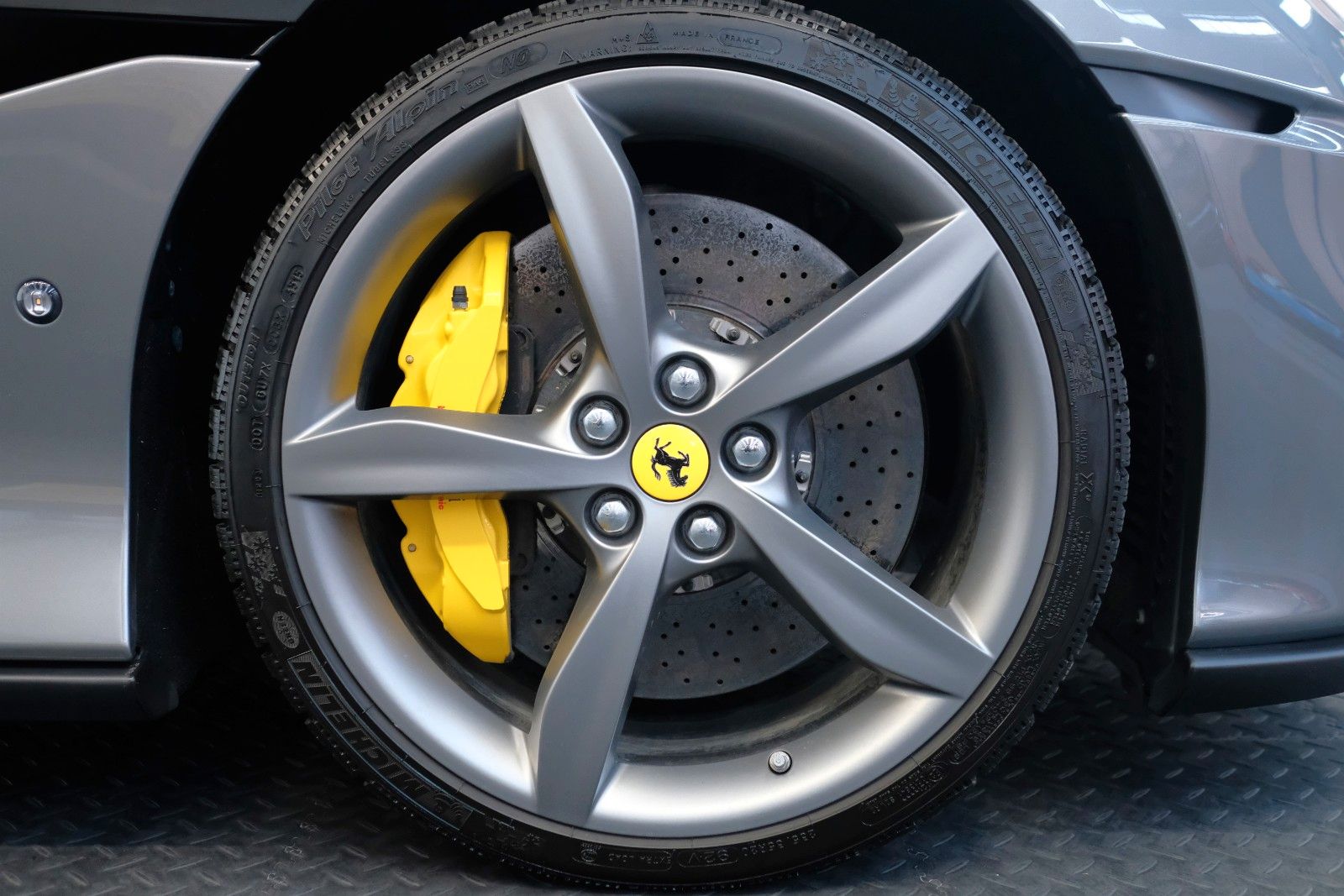 Ferrari Portofino M/CARBON/ADAS/JBL/BELÜFTUNG/360CAMERA