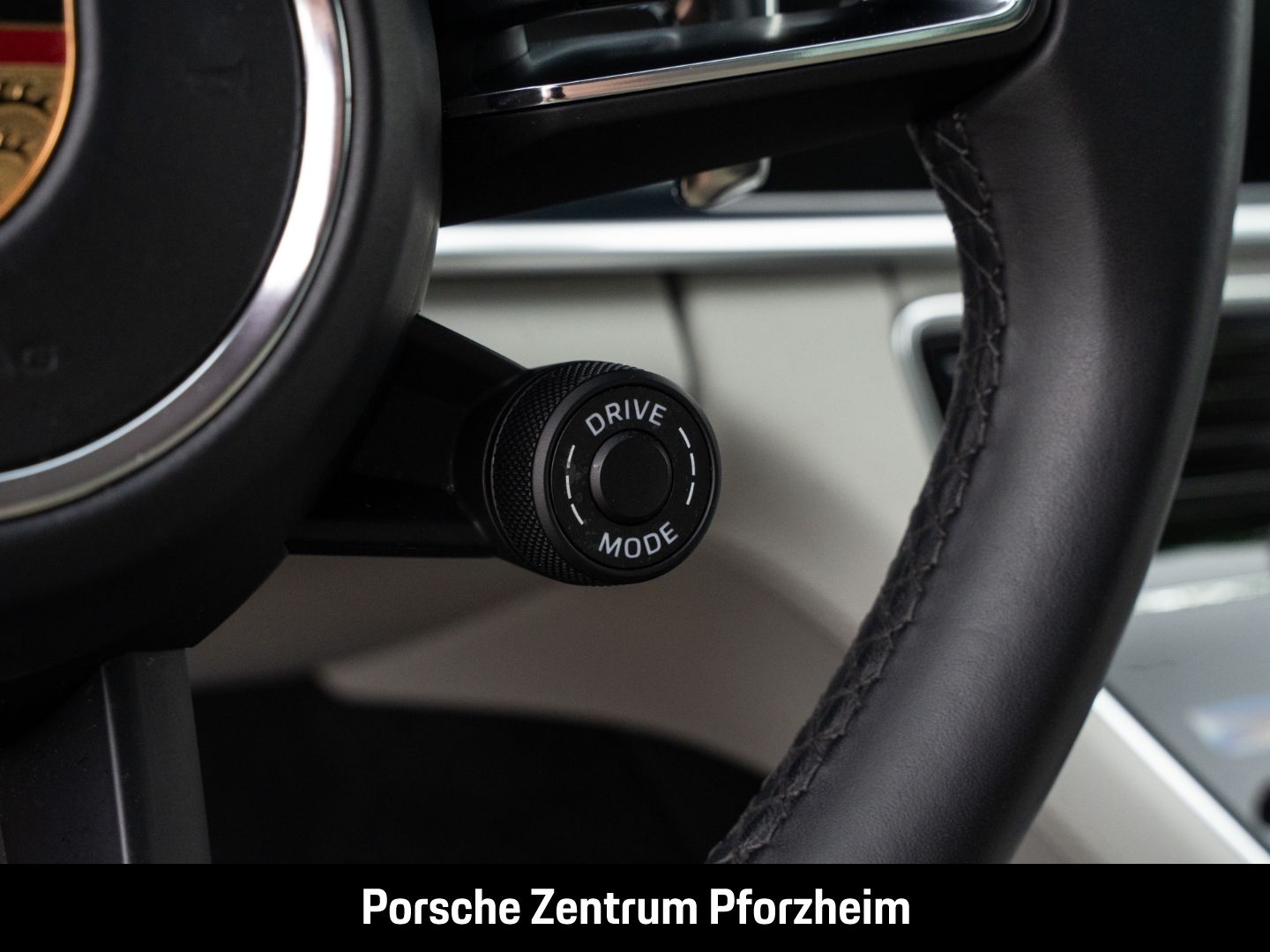 Porsche Panamera 4 E-Hybrid Sport Turismo Surround-View