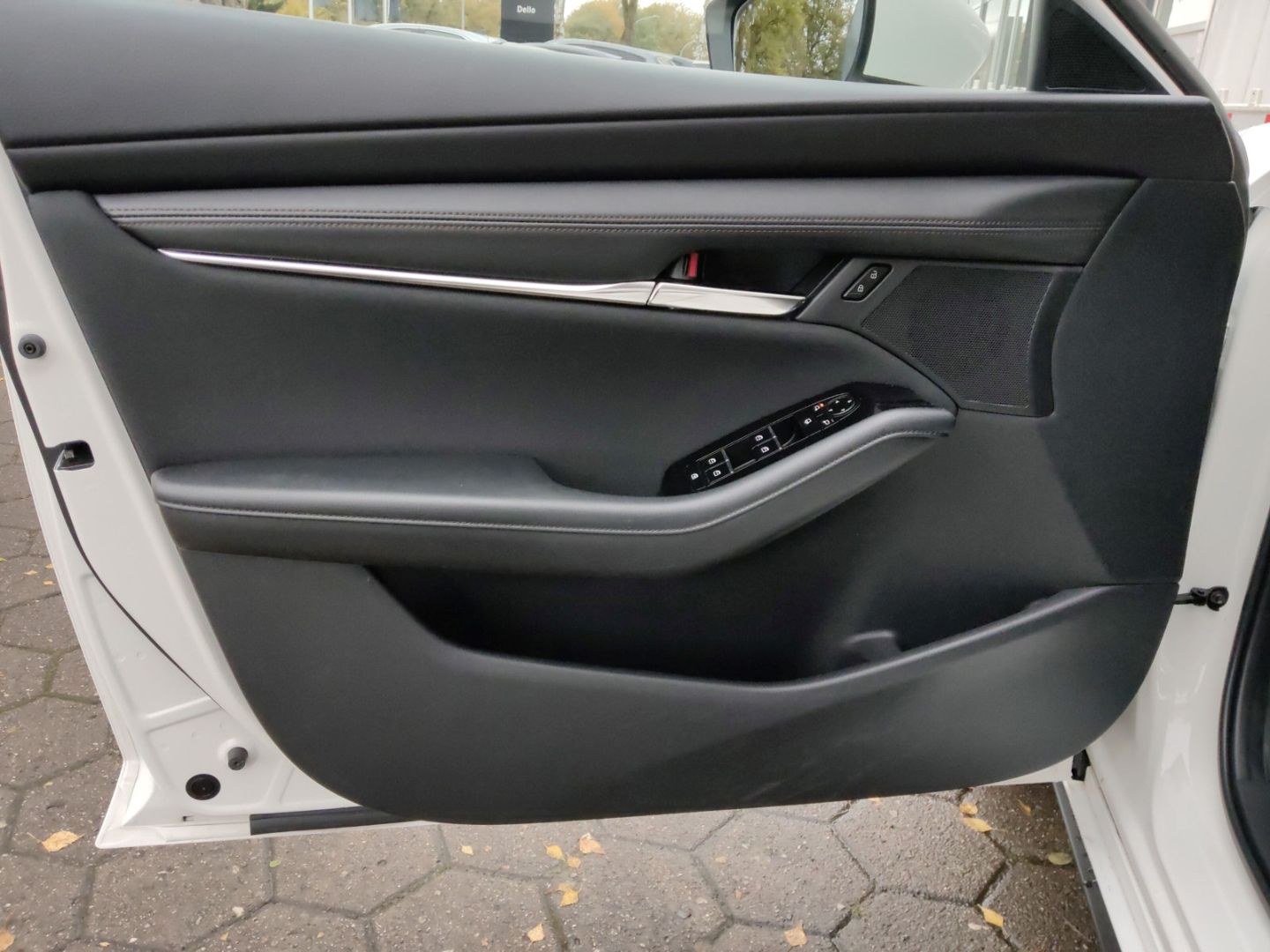 Mazda 3 Selection SKYACTIVE HUD Navi LED Blendfreies F