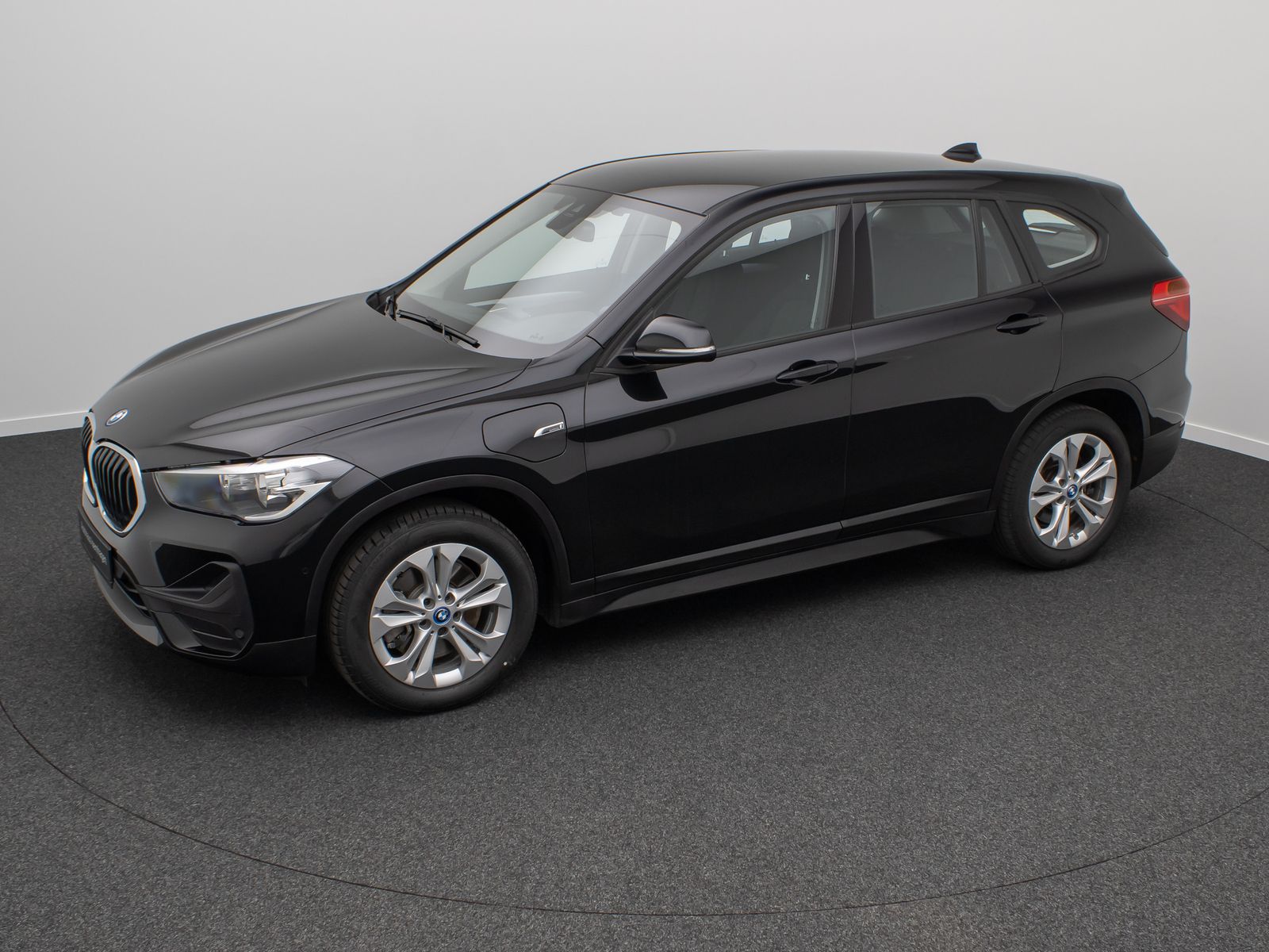 BMW X1 xD25e - Samsaru's Car Outlet