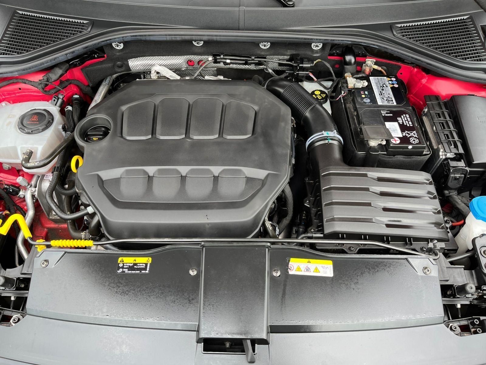 Volkswagen T-Roc R-Line 2.0 TSI 4M DSG - Samsaru's Car Outlet