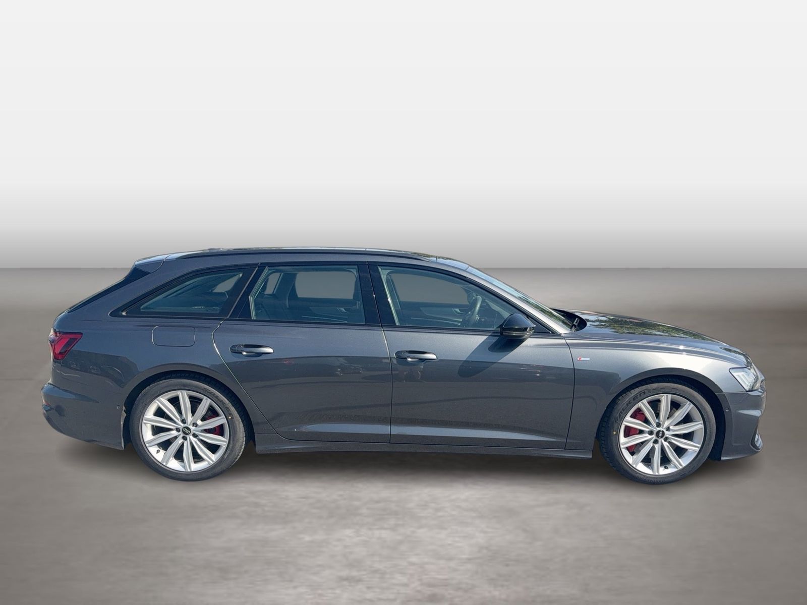 Audi A6 Avant 55 TFSI e quattro S tronic S line AHK