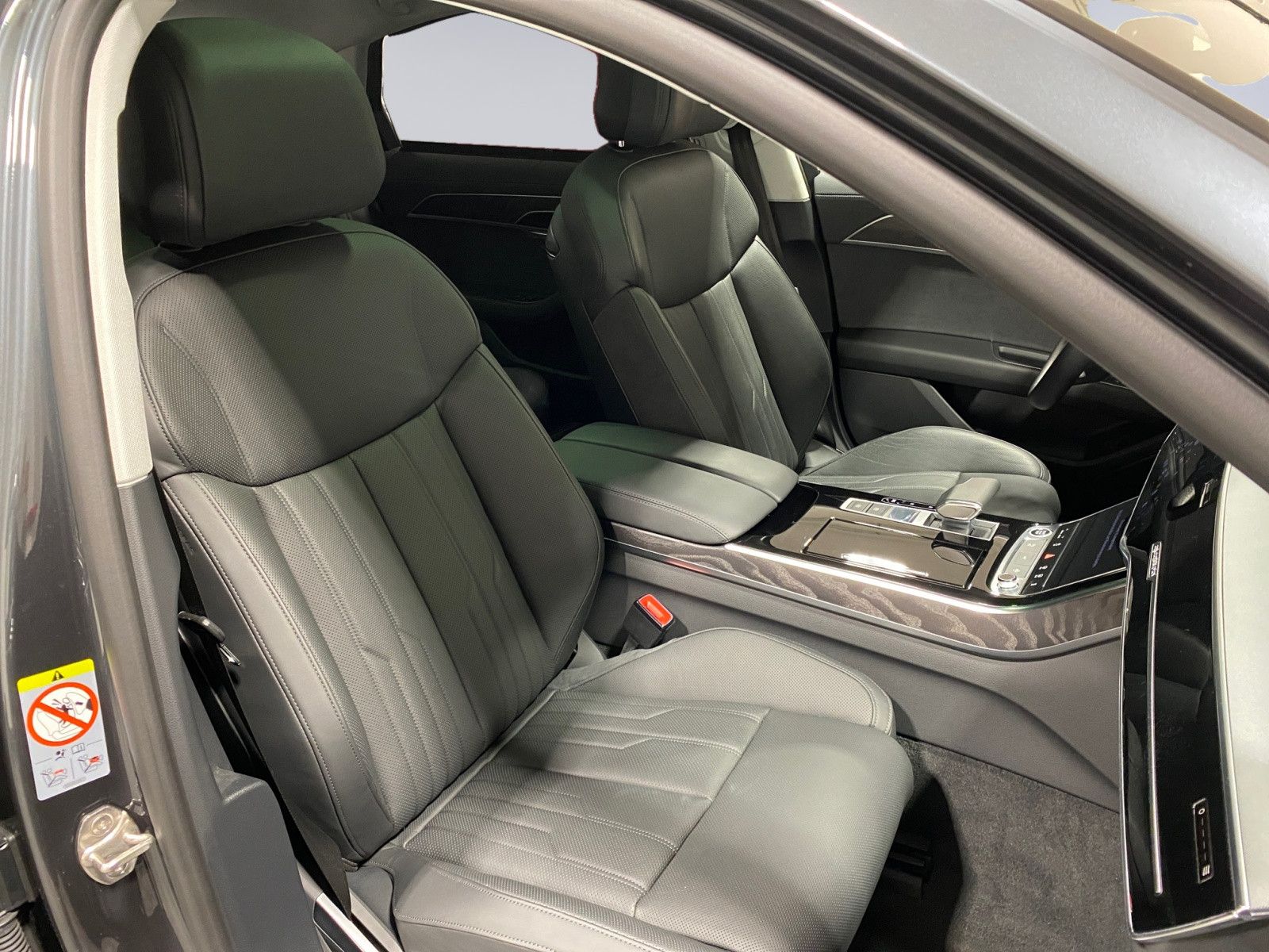Audi A8 50 TDI L quattro - Samsaru's Car Outlet