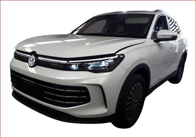 Volkswagen Tiguan 2.0 TDI 4M Elegance Navi Leder StaHz. AHK