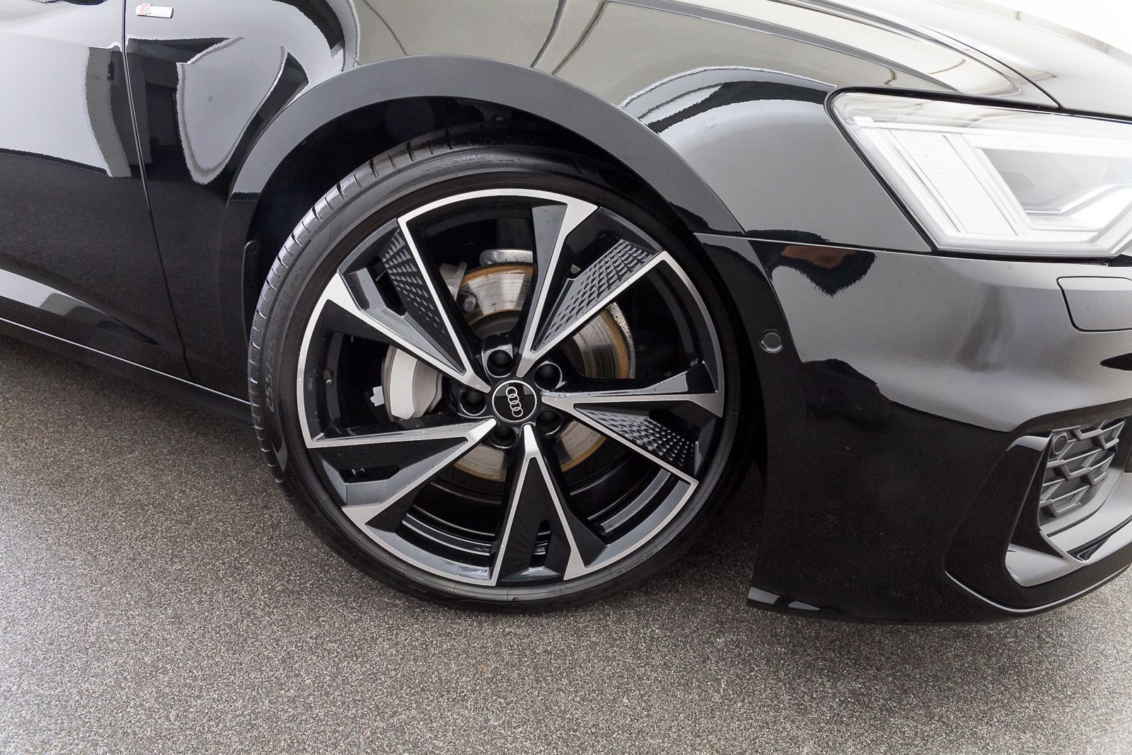Audi A6 Avant S line 45 TFSI quattro S tr. - Samsaru's Car Outlet