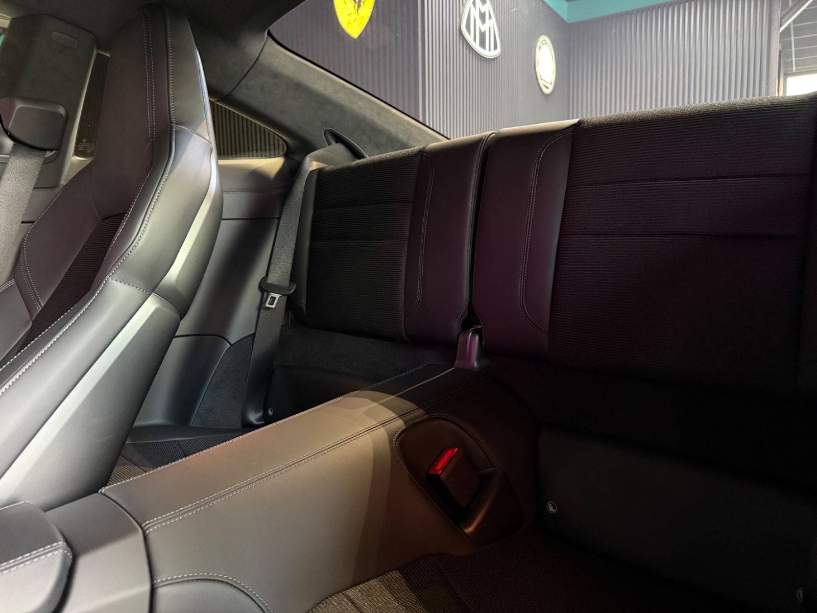 Porsche 992 911 GT3 Touring - Samsaru's Car Outlet