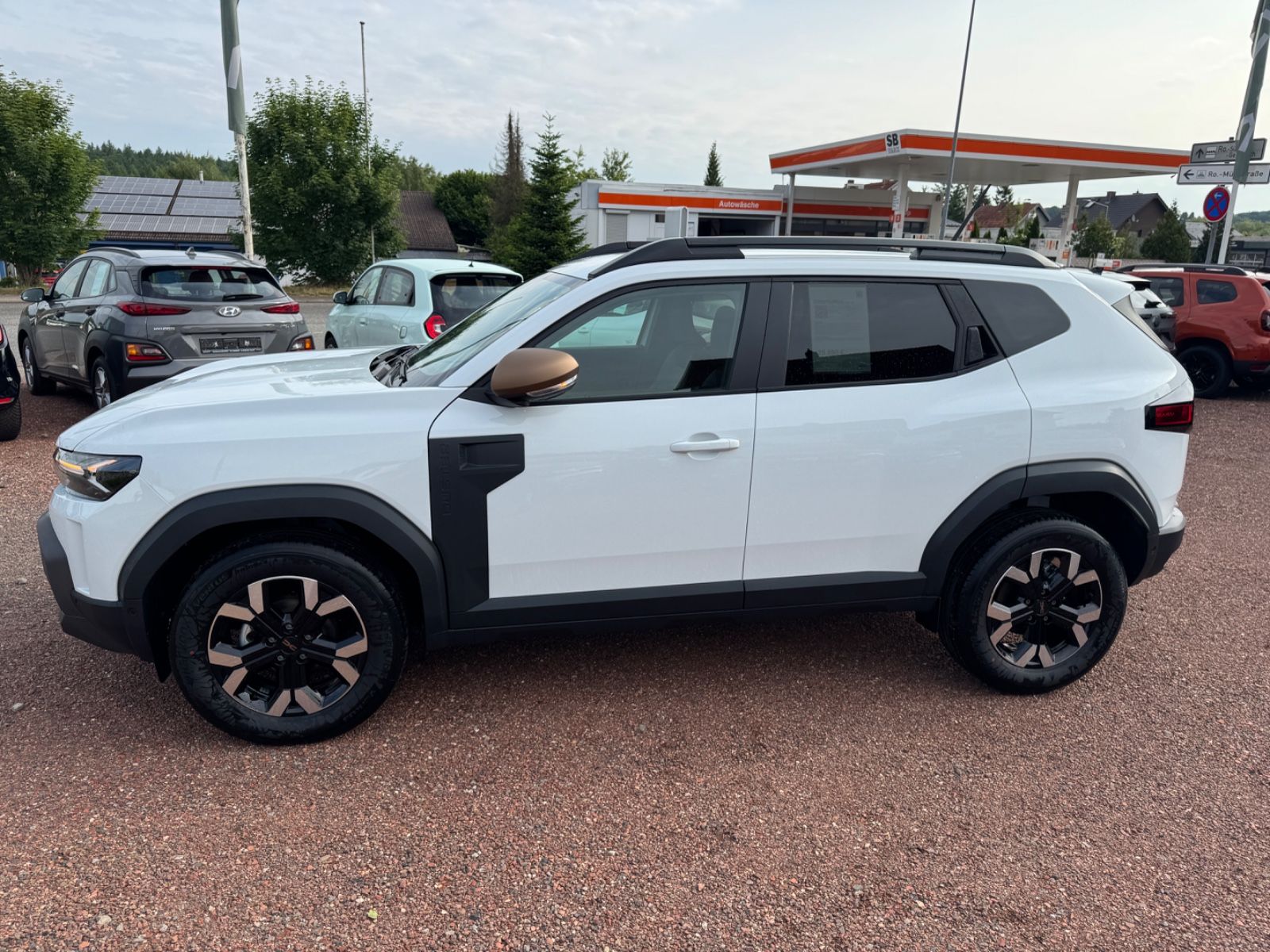 Dacia Neuer Duster Extreme TCE 130 - Samsaru's Car Outlet