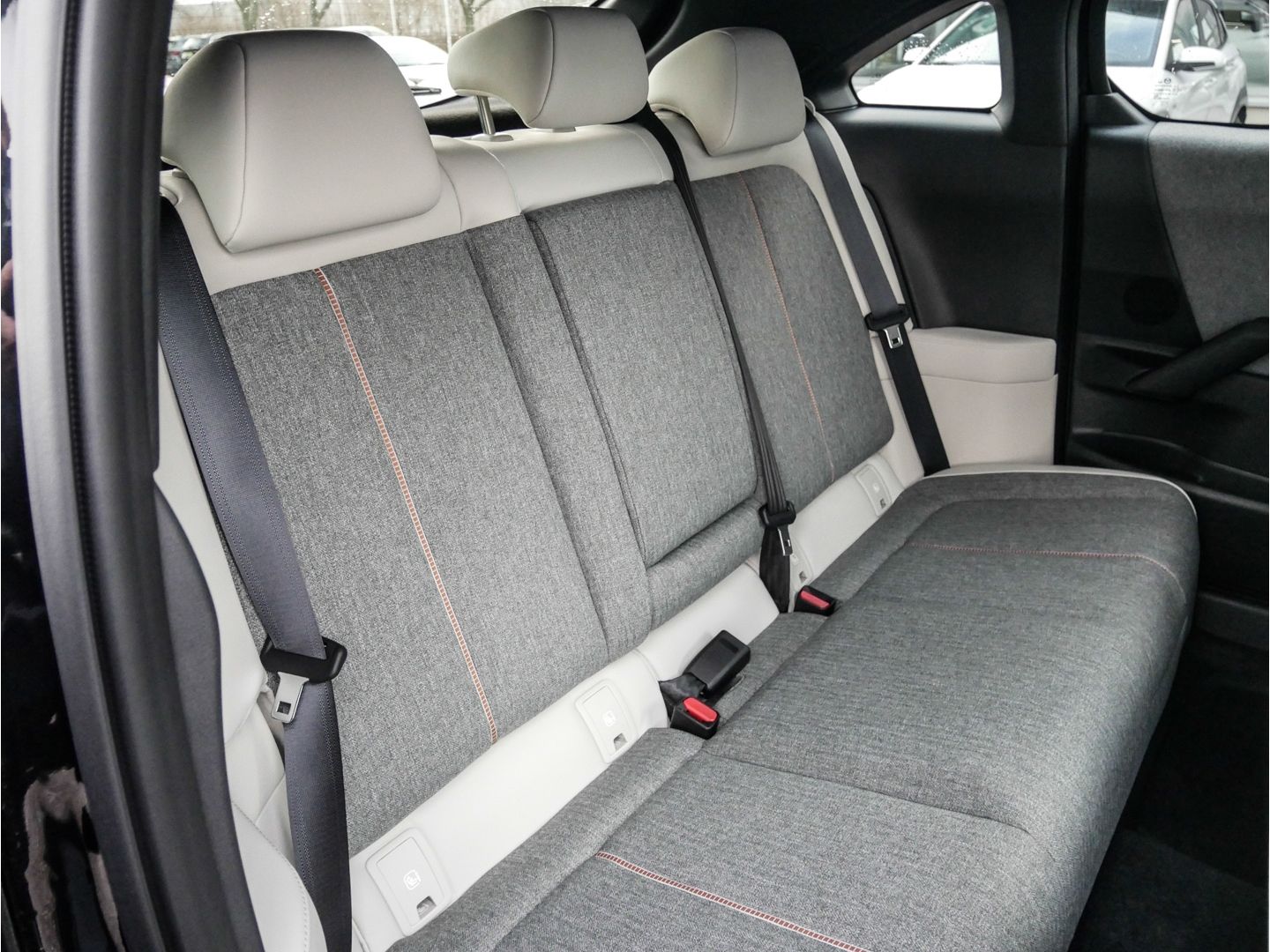 Mazda MX-30 e-SKYACTIV R-EV MAKOTO PREMIUM-Paket SCHIE