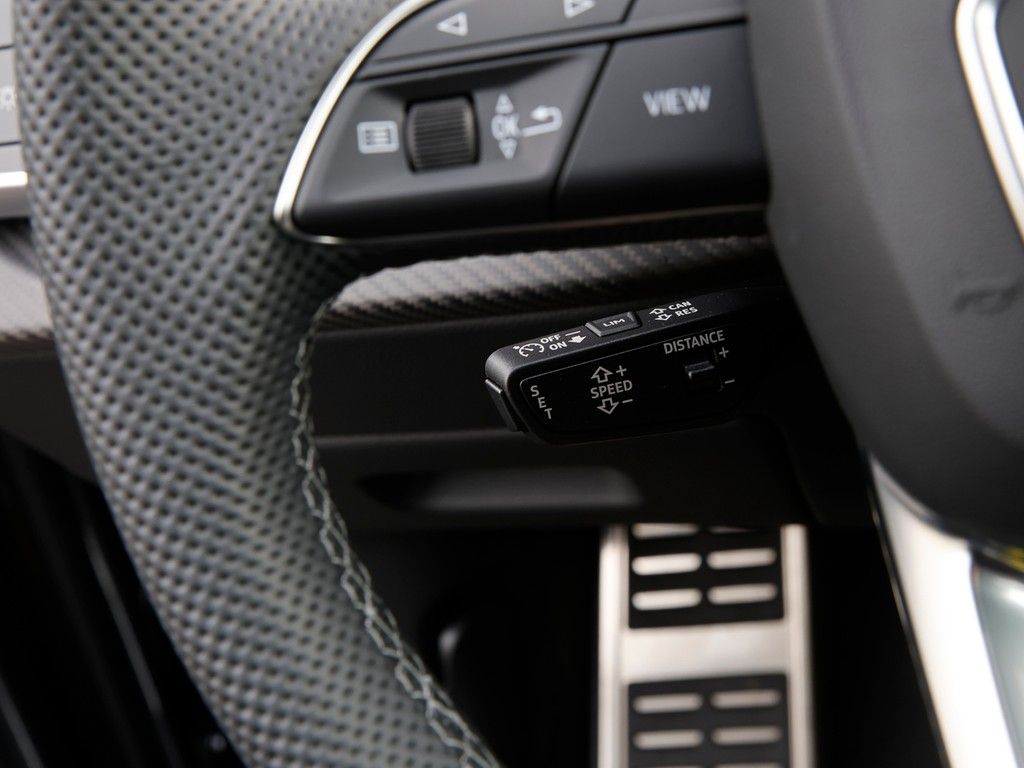 Audi Q7 50 TDI S line Matrix Panorama B&O Headup AHK