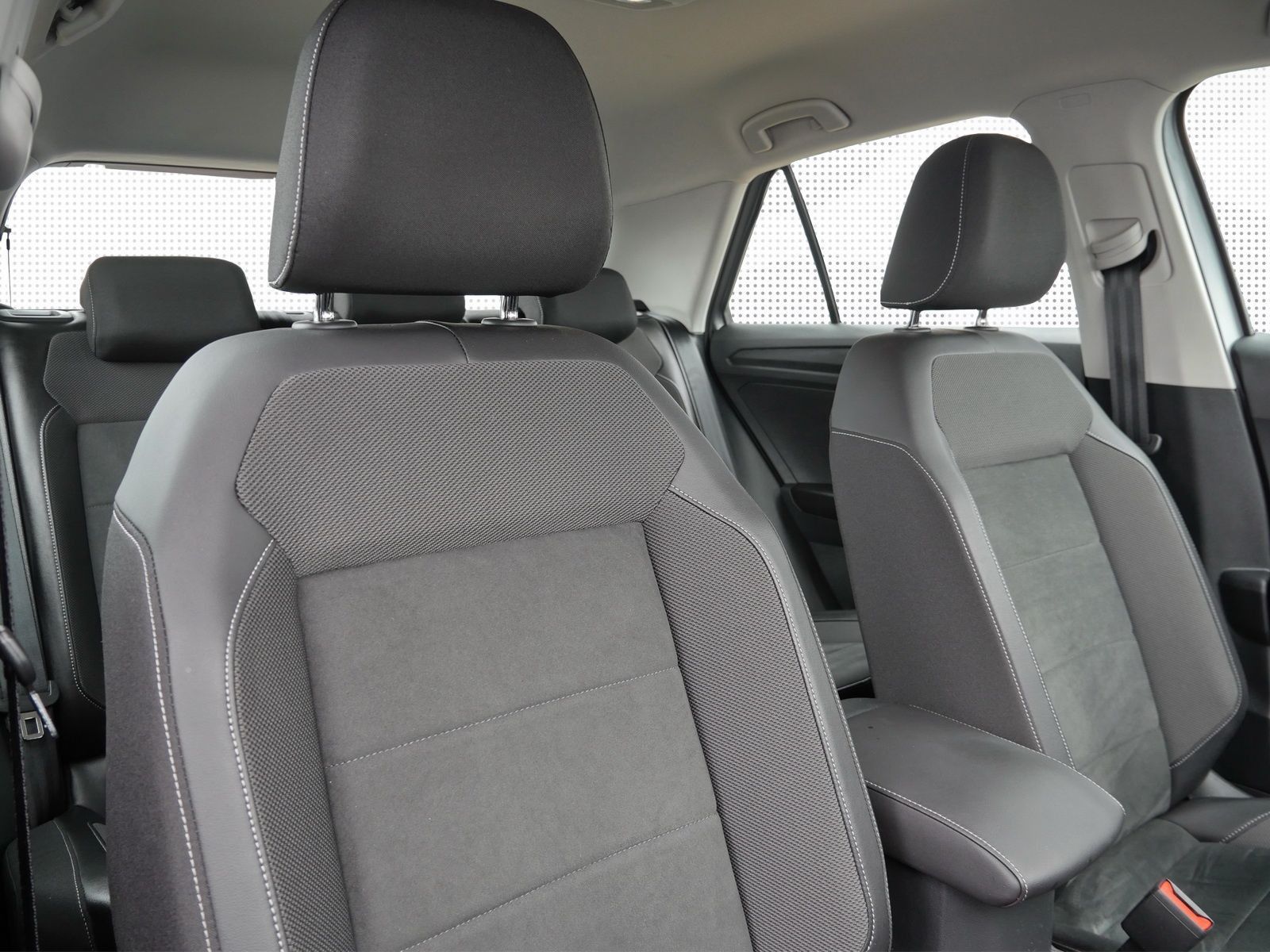 Volkswagen T-Roc Style 1.0 TSI - Samsaru's Car Outlet