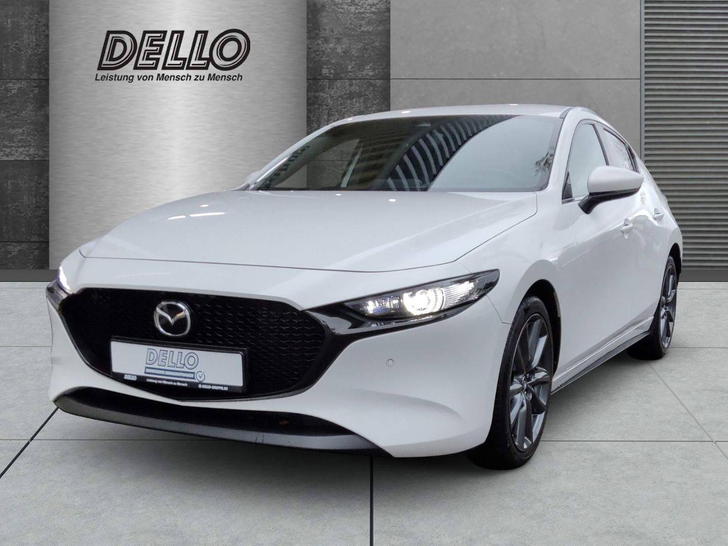 Mazda 3 Selection SKYACTIVE HUD Navi LED Blendfreies F
