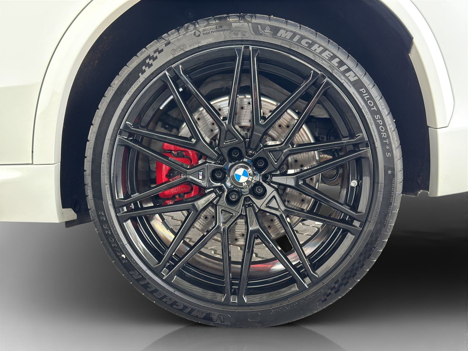 BMW X5 M Competition LiveCock.LED.PGD.AHK.Innov.B&W