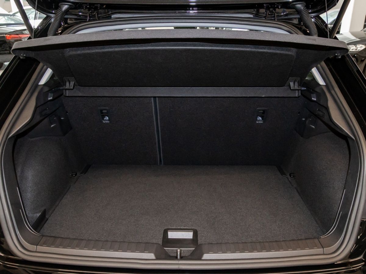 Audi A1 Sportback 25 TFSI advanced - Samsaru's Car Outlet
