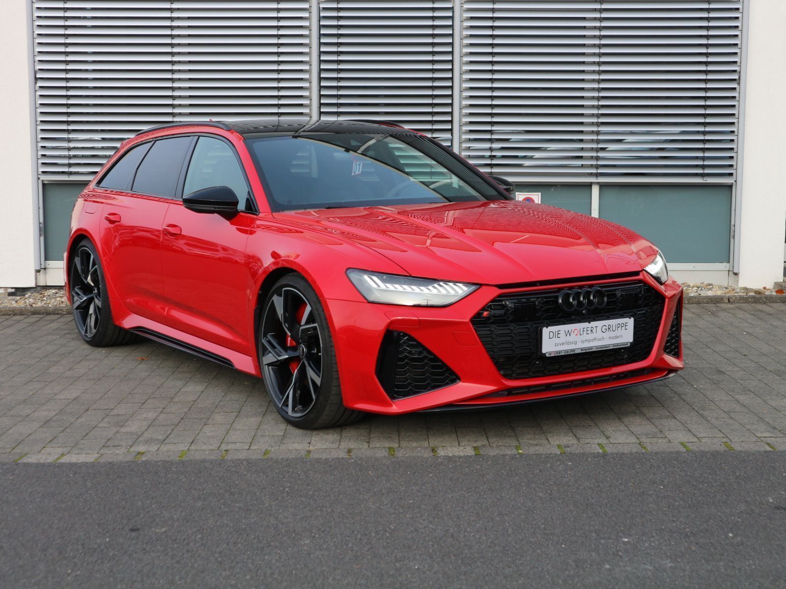 Audi RS 6 Avant HUD*PANO*B&O*MATRIX*CARPLAY*ACC