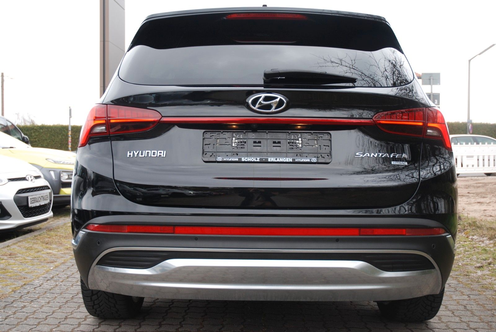 Hyundai SANTA FE 2.2 CRDi Prime 4WD - Samsaru's Car Outlet