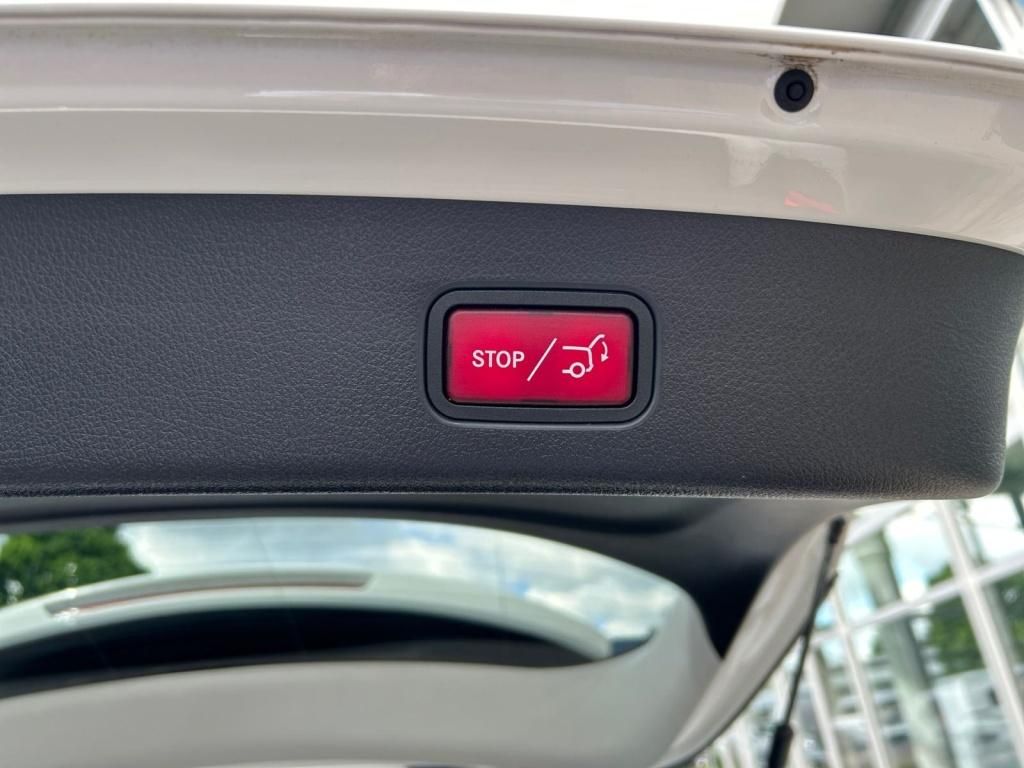 Mercedes-Benz GLC 200 4M Avantgarde - Samsaru's Car Outlet