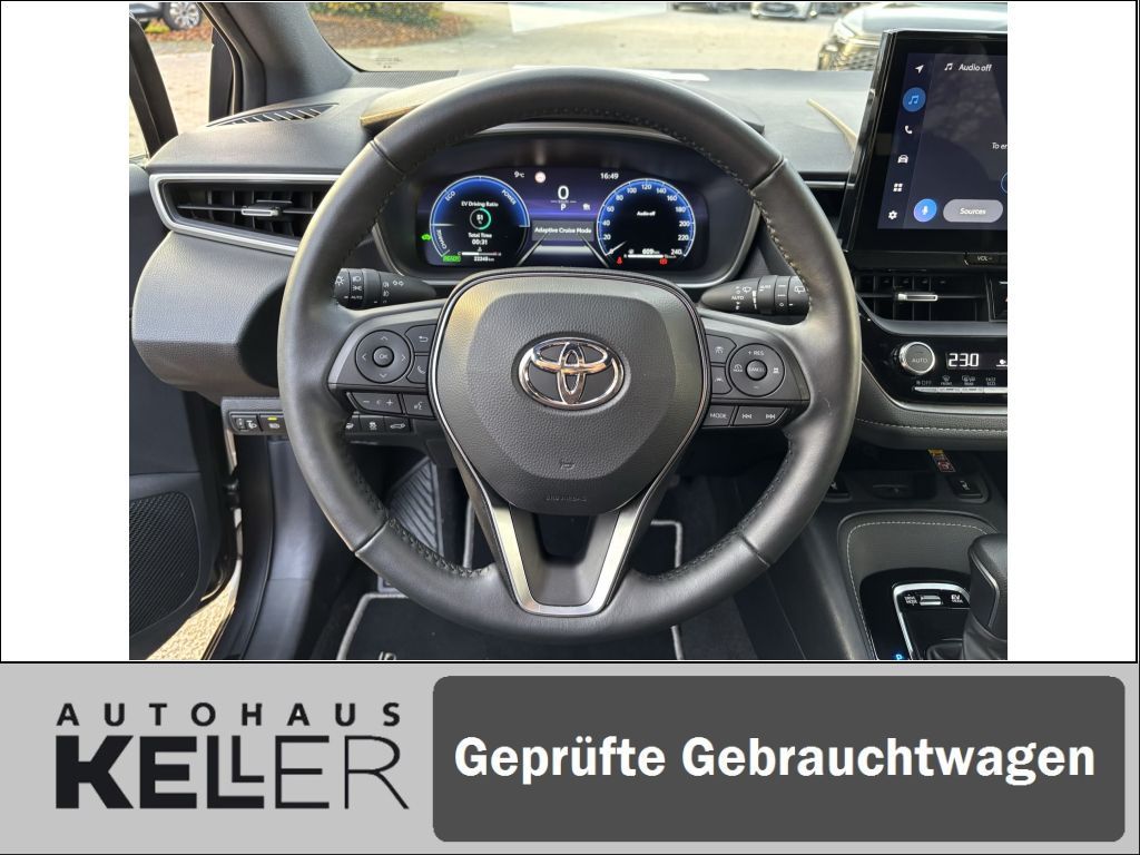 Toyota Corolla 1.8 Hybrid Touring Sports Teamplayer