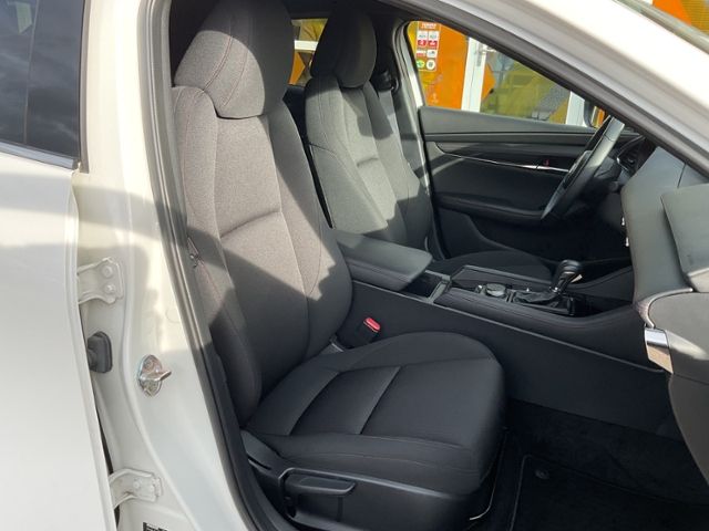 Mazda 3 G122 Homura ACC HUD Kamera Navi 18"