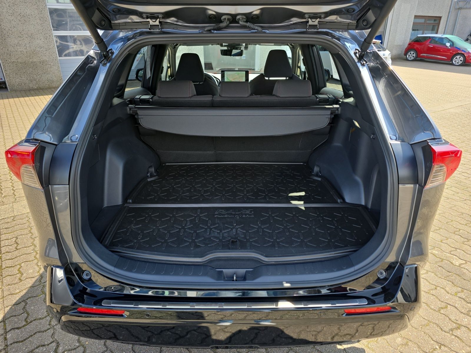 Toyota RAV4 2.5 Plug-In Hybrid Teamplayer +Kamera+Navi+